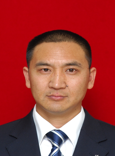 陈正荣证件照.jpg