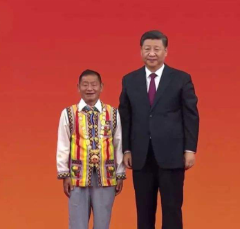 高德荣2.png